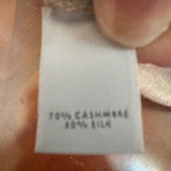 Men’s Neiman Marcus Cashmere Vneck Large - Picture 3 of 3